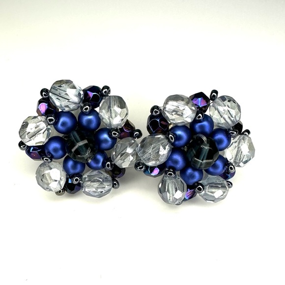 Vintage beaded necklace and earrings set ( clip earrings). - Picture 6 of 8